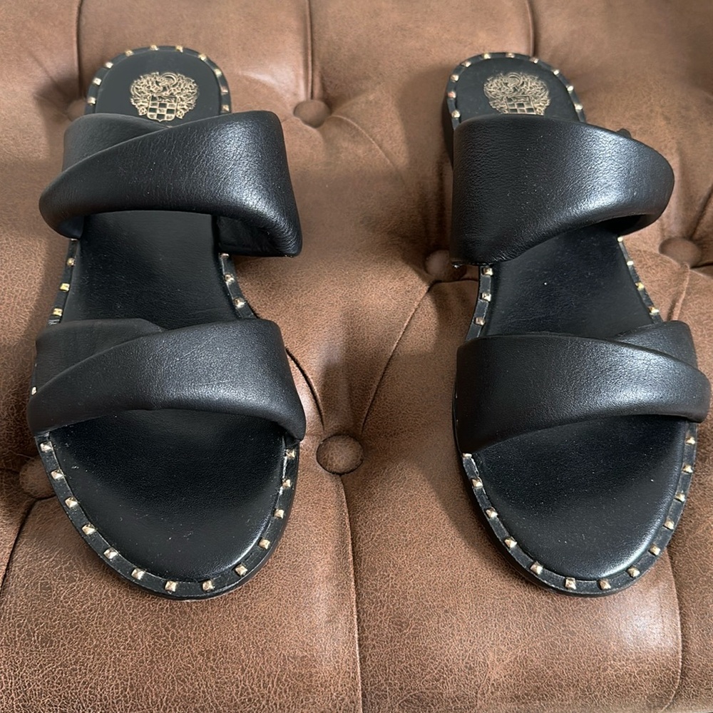 Vince Camuto Black Sandal